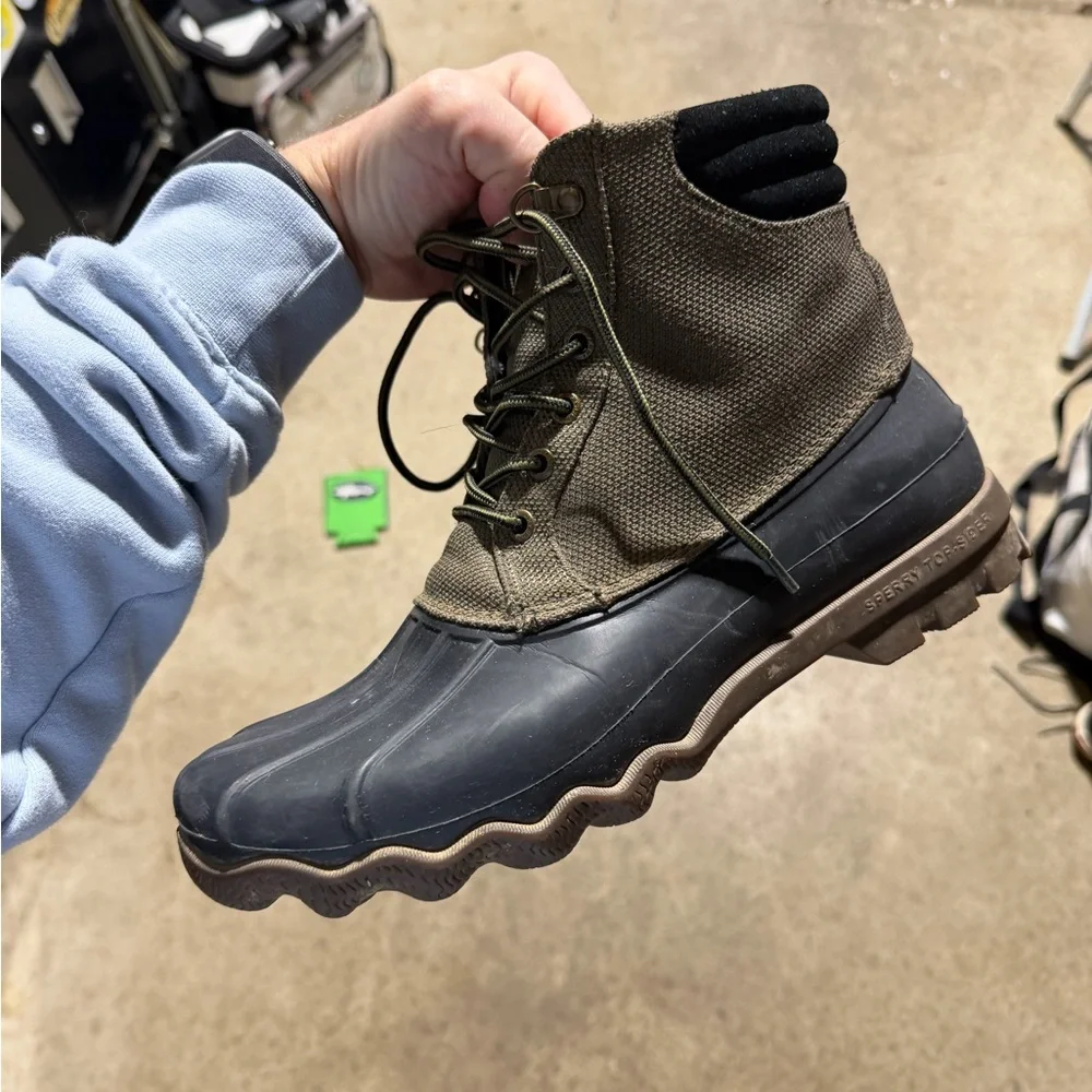 Sperry Men's Black and Tan Weather Boots